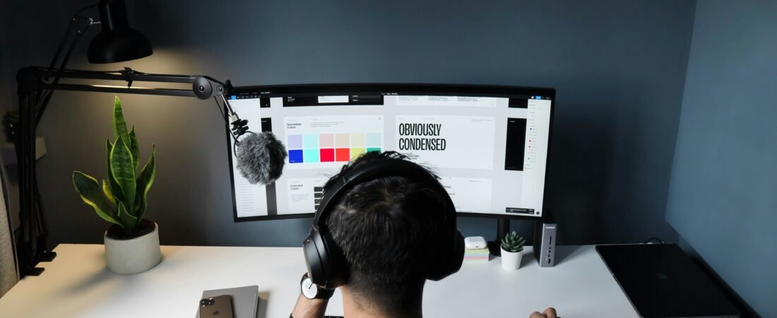 How To Level Up Your Career as a Graphic Designer And Stand Out in a Competitive World